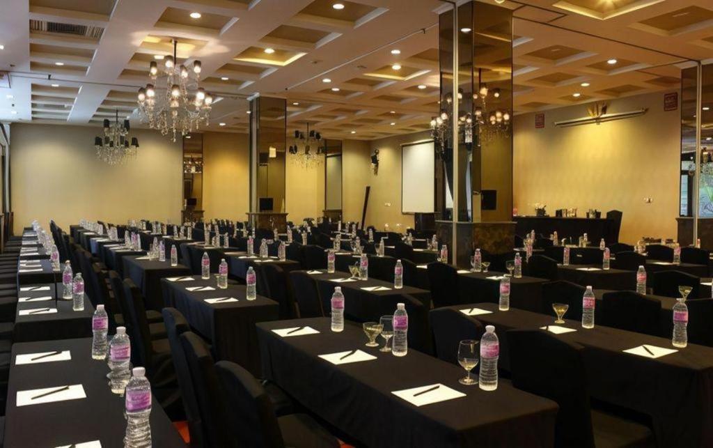 The Mirah Hotel بوكور المظهر الخارجي الصورة