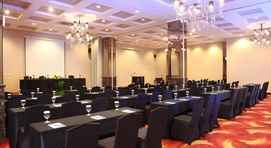 The Mirah Hotel بوكور المظهر الخارجي الصورة