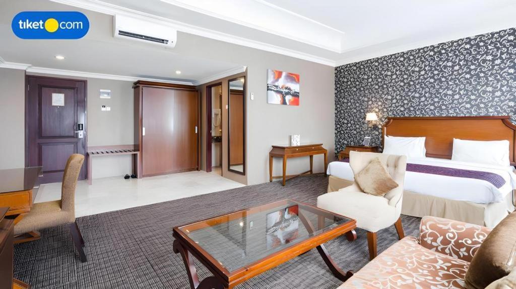 The Mirah Hotel بوكور المظهر الخارجي الصورة